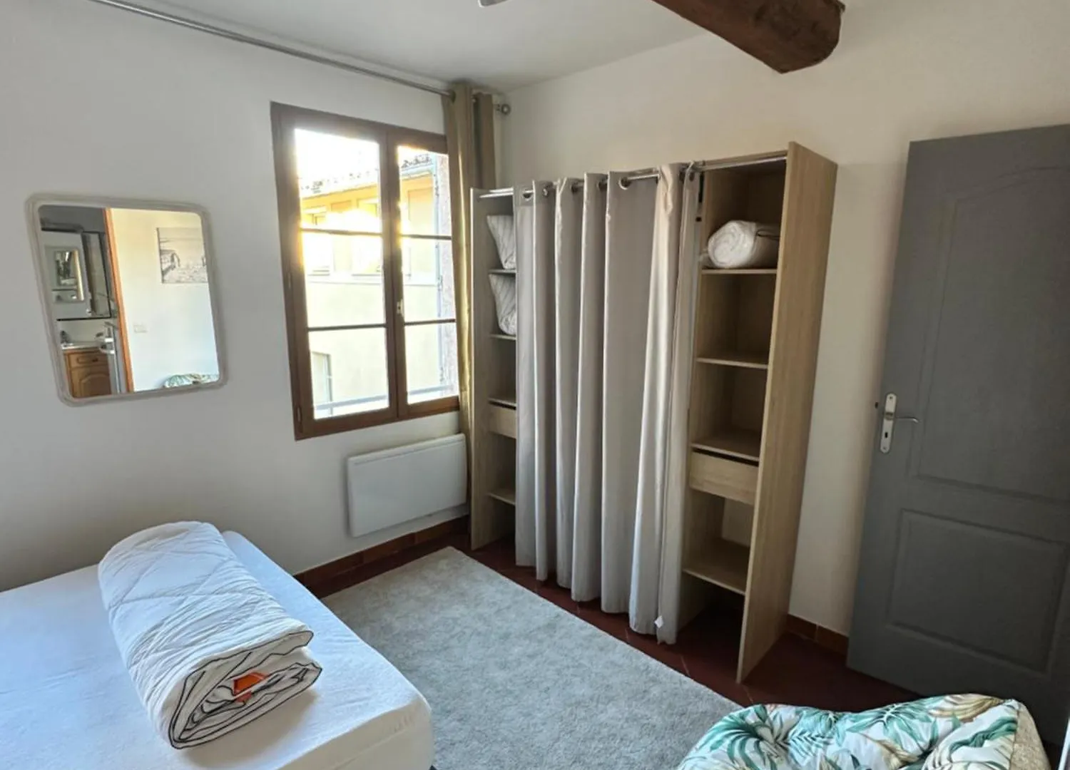 Aix Centre Rue D'Italie - T2 40M2 Renove - A 2 Pas Du Cours Mirabeau Διαμέρισμα Αιξ-αν-Προβάνς 0*,